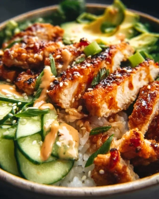 Spicy Honey-Gin Extractger Chicken Bowls with Yum Yum Sauce