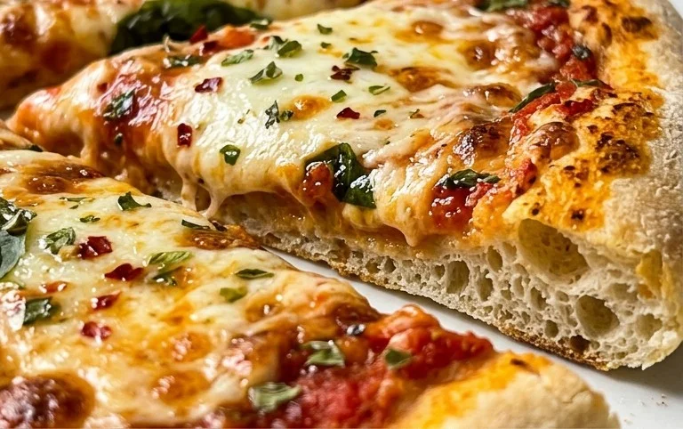 An excellent No Yeast Pizza Dough - quick easy homemade pizza!