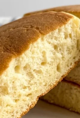 Fluffy Japanese Soufflé Pancakes